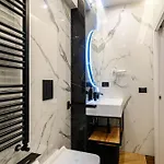 Pensión Elegant 4*